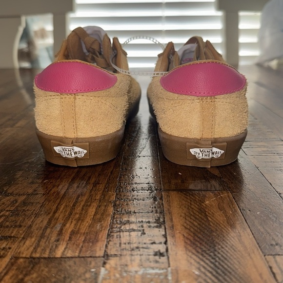 Vans Sneakers Sport Low Damen Gum
Multi Yellow Mustard and pink  NWT - Picture 9 of 13